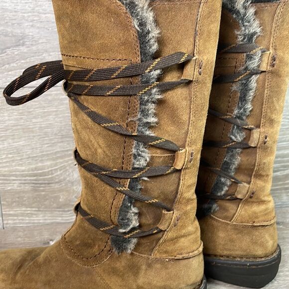 Clarks Avington Hayes Warm Tan Suede Women’s Sz 6.5M Tall Lace Up Faux Fur Boots - Picture 12 of 12